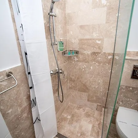 Club Waves - Vama Veche