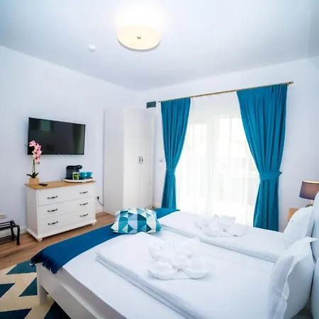 Club Waves - Hotell Vama Veche