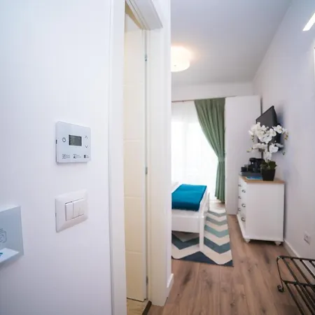 Club Waves - Hotell Vama Veche