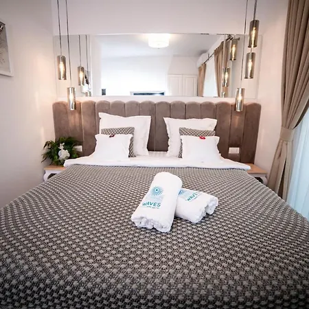 Club Waves - Hotel Vama Veche