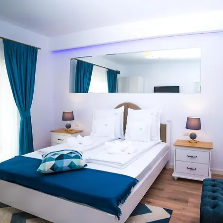 Club Waves - Hotel Vama Veche